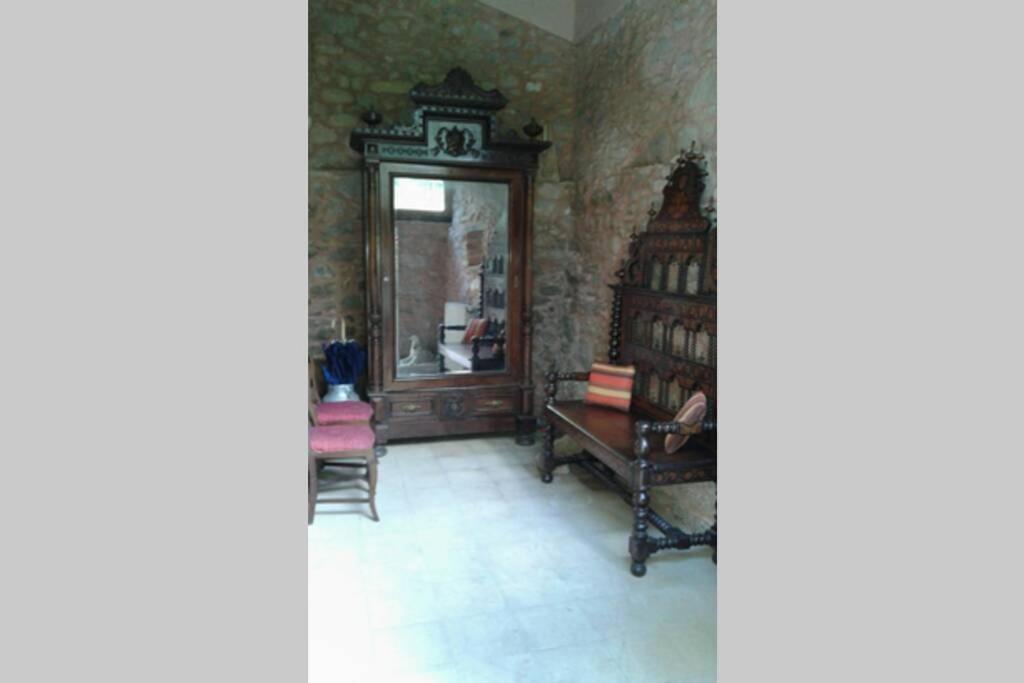 La Badenca. Masia Catalana Del S. XVII Riudaura Dış mekan fotoğraf